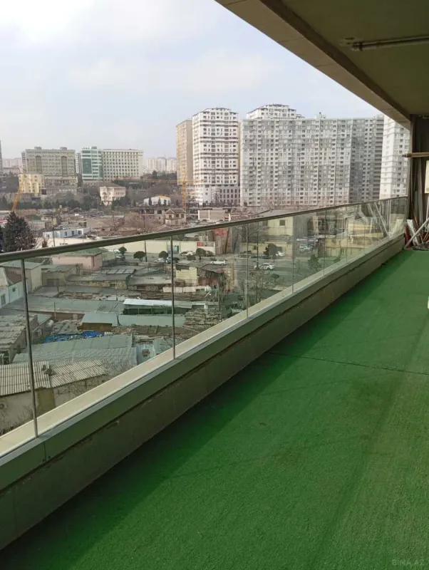 Kirayə verilir 3 otaqlı mənzil 148 m²