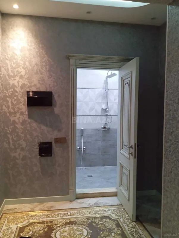 Kirayə verilir 3 otaqlı mənzil 148 m²