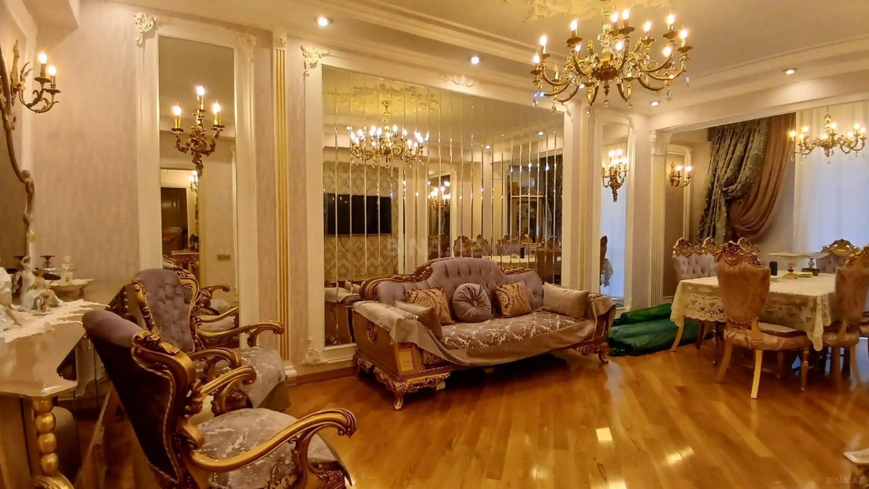 Satılır 3 otaqlı mənzil 140 m²