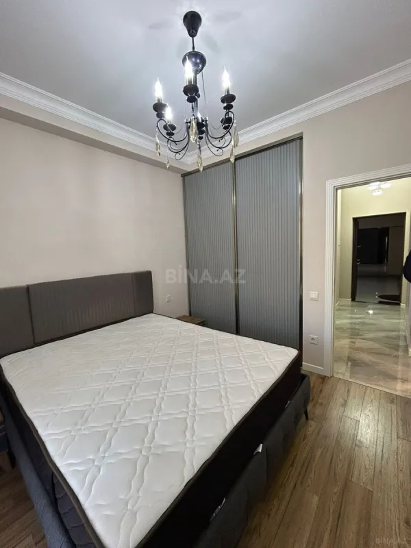 Kirayə verilir 2 otaqlı mənzil 60 m²
