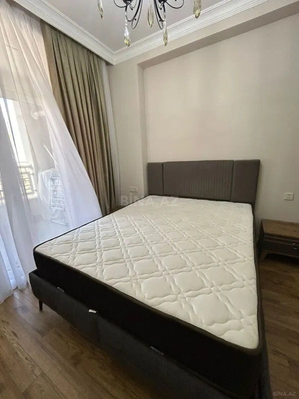 Kirayə verilir 2 otaqlı mənzil 60 m²