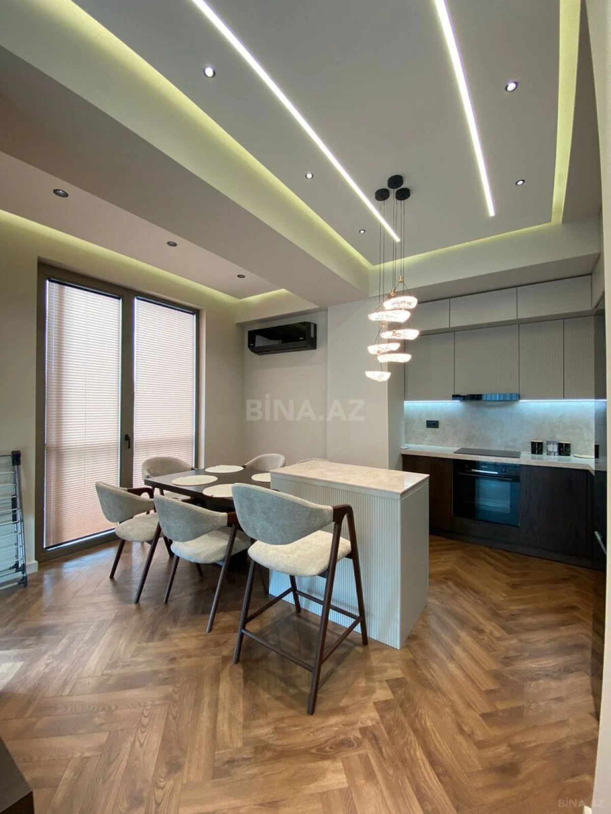 Kirayə verilir 3 otaqlı mənzil 105 m²