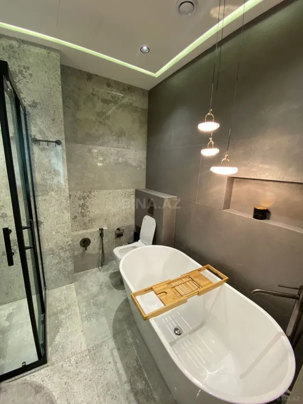 Kirayə verilir 3 otaqlı mənzil 105 m²