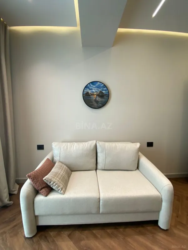 Kirayə verilir 3 otaqlı mənzil 105 m²