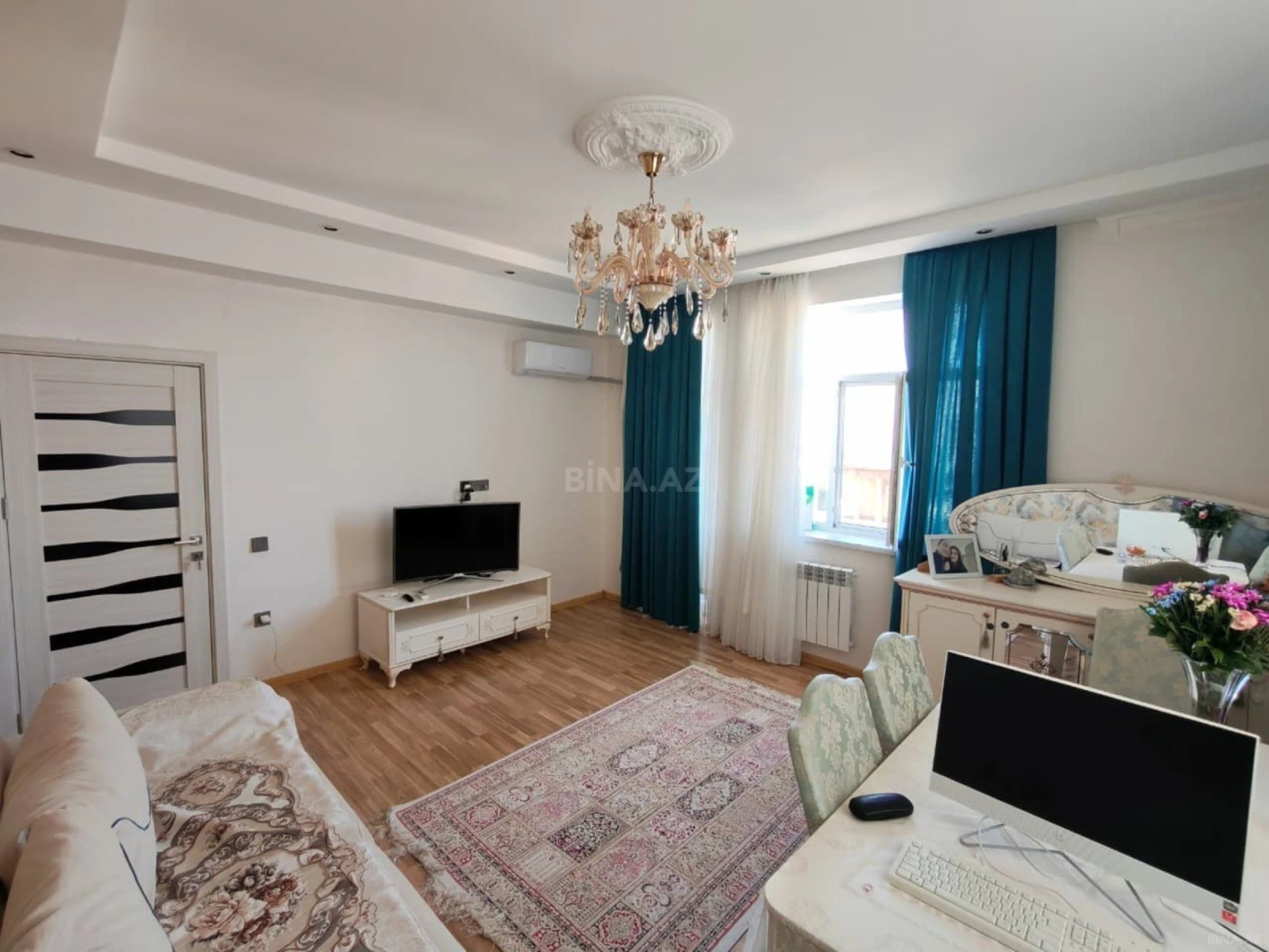 Satılır 3 otaqlı mənzil 108 m²
