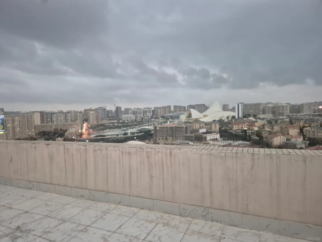 Satılır 3 otaqlı mənzil 100 m²