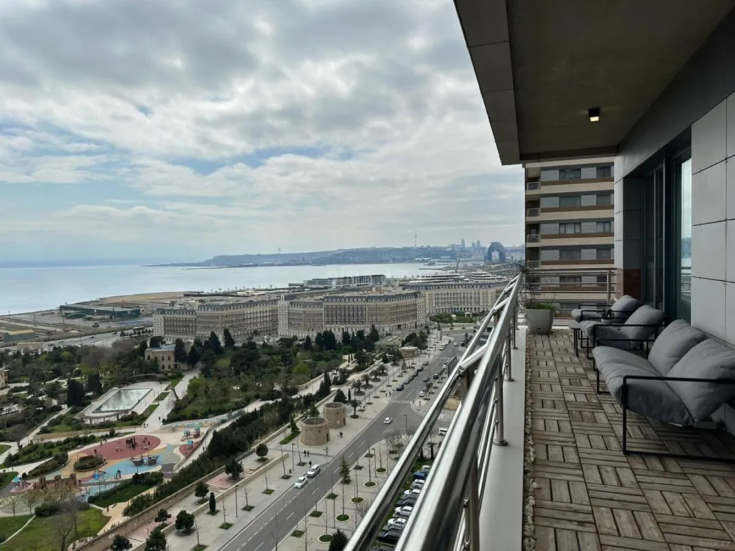 Kirayə verilir 3 otaqlı mənzil 200 m²