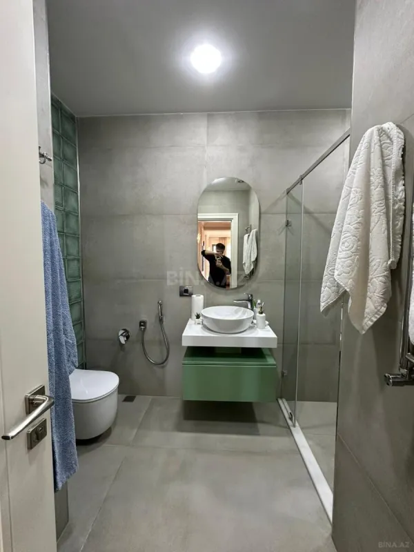 Kirayə verilir 3 otaqlı mənzil 200 m²