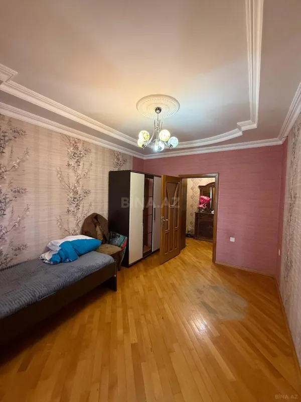 Satılır 3 otaqlı mənzil 75 m²
