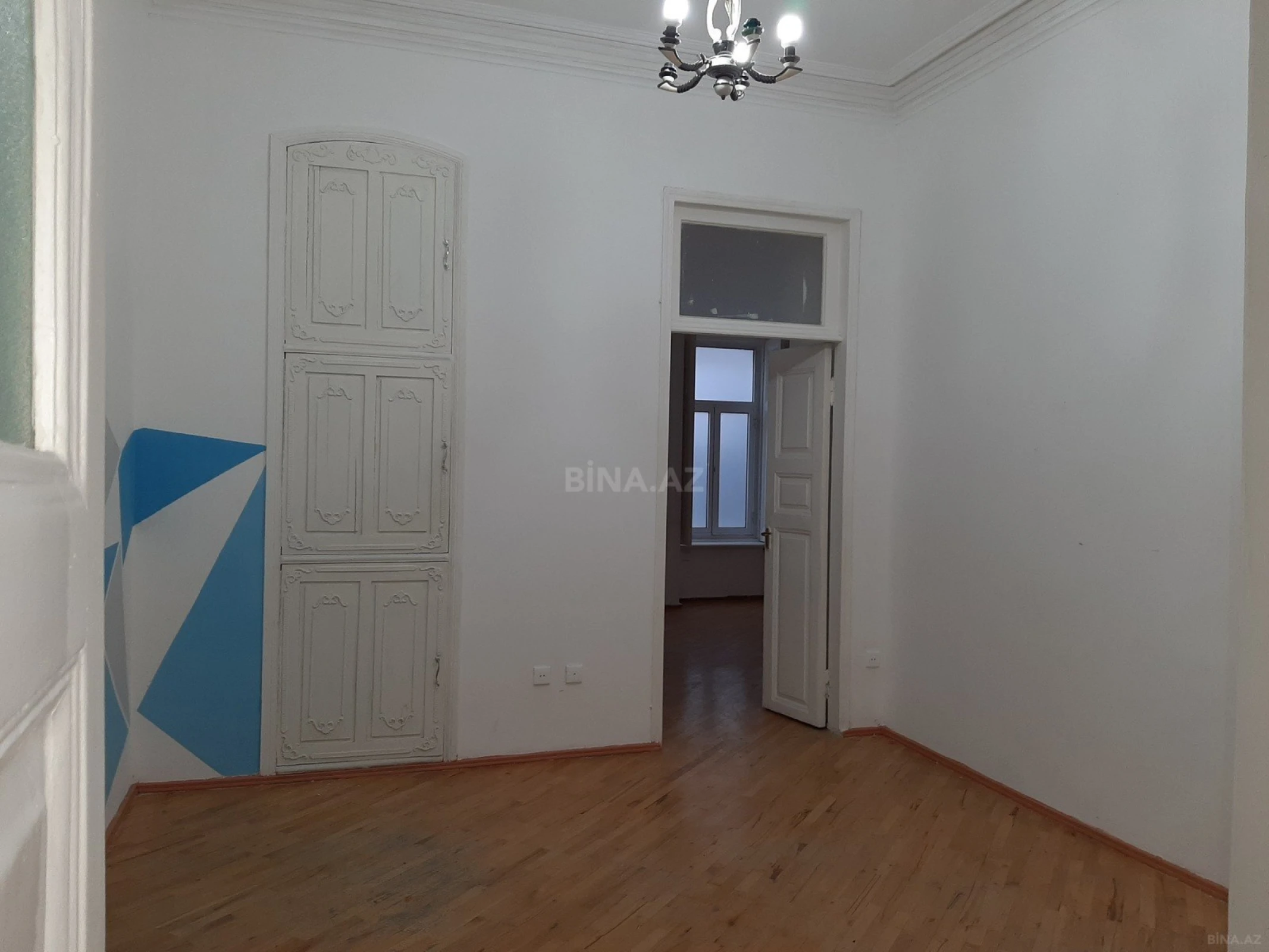 Kirayə verilir 3 otaqlı ofis 90 m²