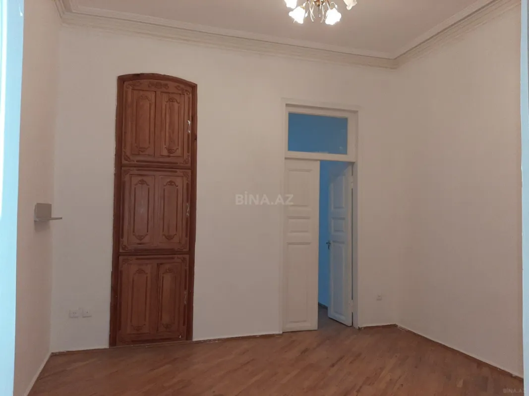 Kirayə verilir 3 otaqlı ofis 90 m²