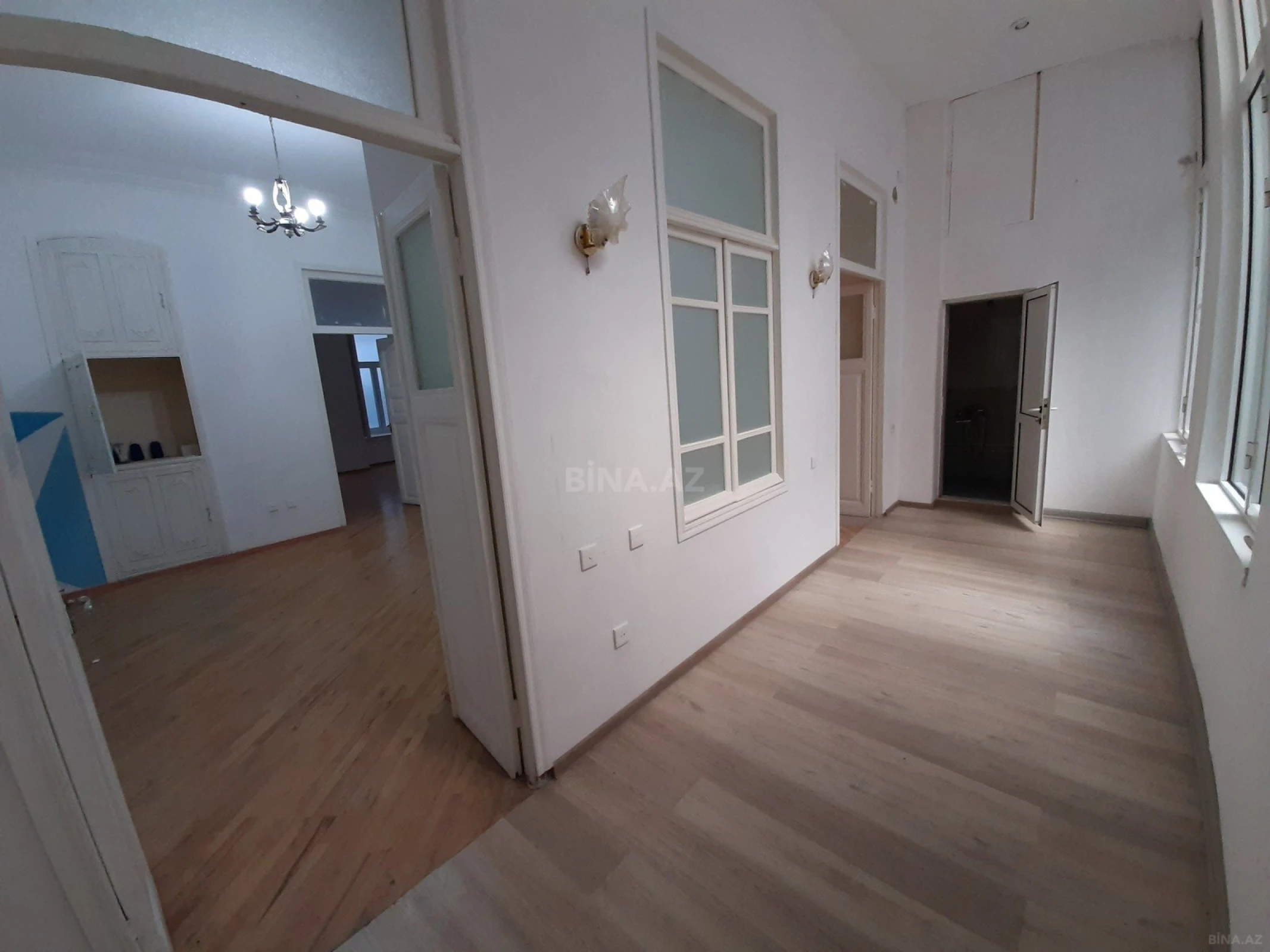 Kirayə verilir 3 otaqlı ofis 90 m²