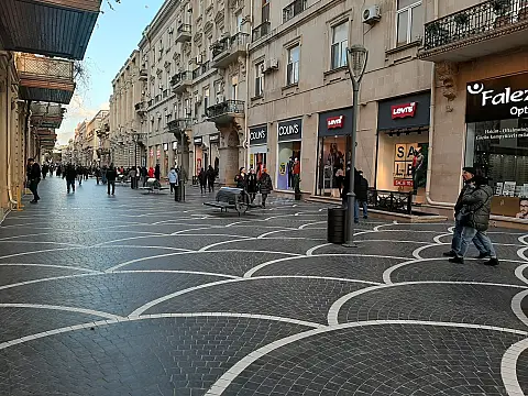 Kirayə verilir 3 otaqlı ofis 90 m² — Bakı, Sahil qəs. 3 otaq 90.00 m²