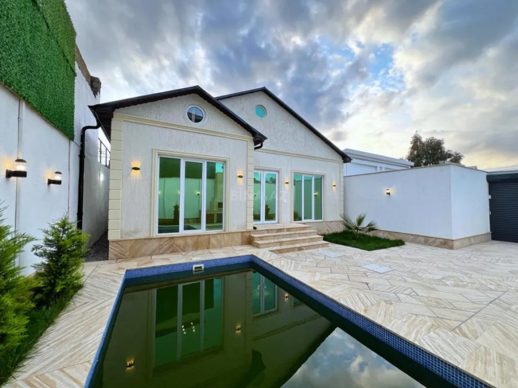 Satılır 4 otaqlı həyət evi 140 m²