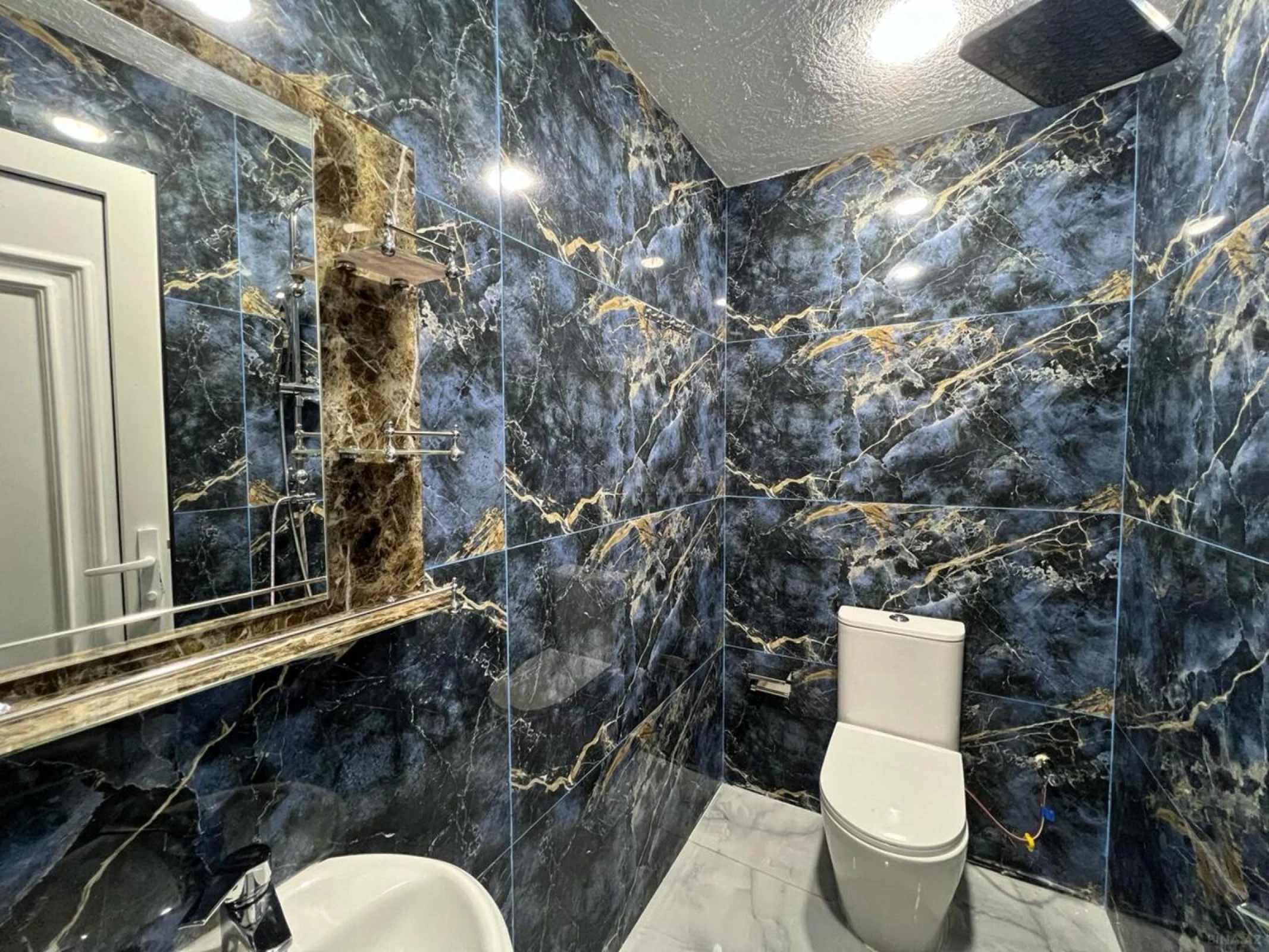 Satılır 4 otaqlı həyət evi 140 m²