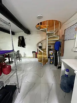 Kirayə verilir obyekt 100 m²