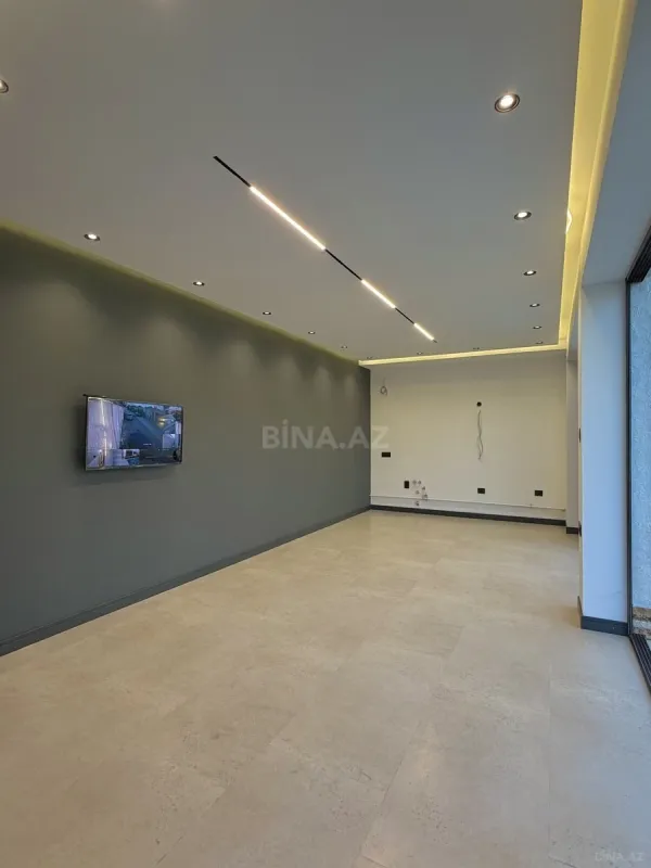 Satılır 5 otaqlı həyət evi 250 m²