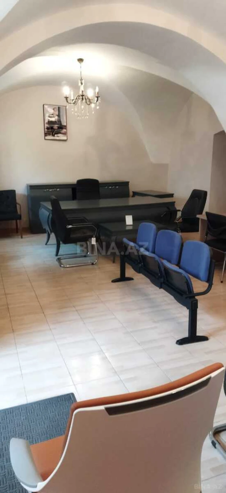 Kirayə verilir obyekt 170 m²