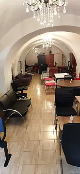 Kirayə verilir obyekt 170 m²