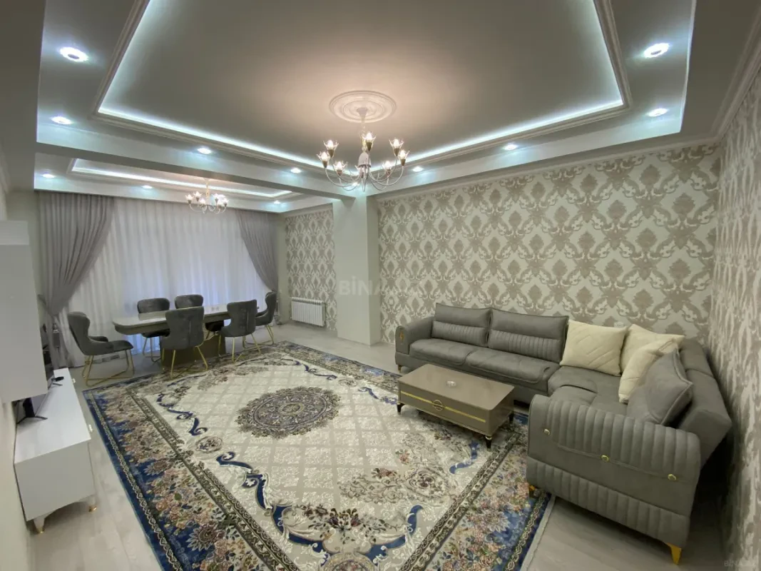 Kirayə verilir 3 otaqlı mənzil 165 m²