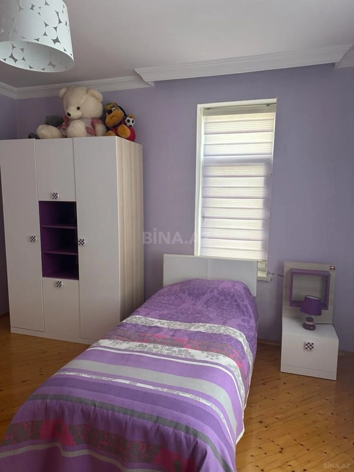 Satılır 4 otaqlı həyət evi 240 m²