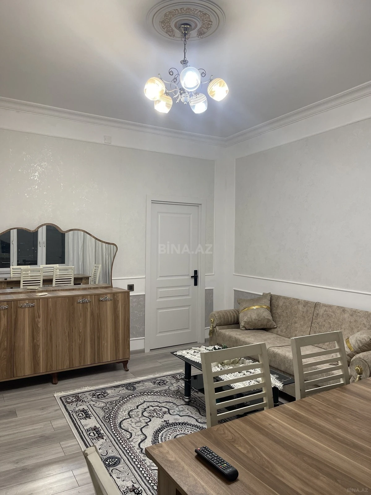 Kirayə verilir 3 otaqlı mənzil 78 m²