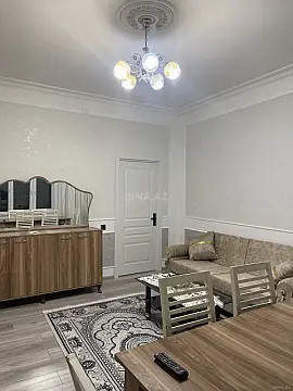 Kirayə verilir 3 otaqlı mənzil 78 m²