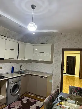 Kirayə verilir 3 otaqlı mənzil 135 m²
