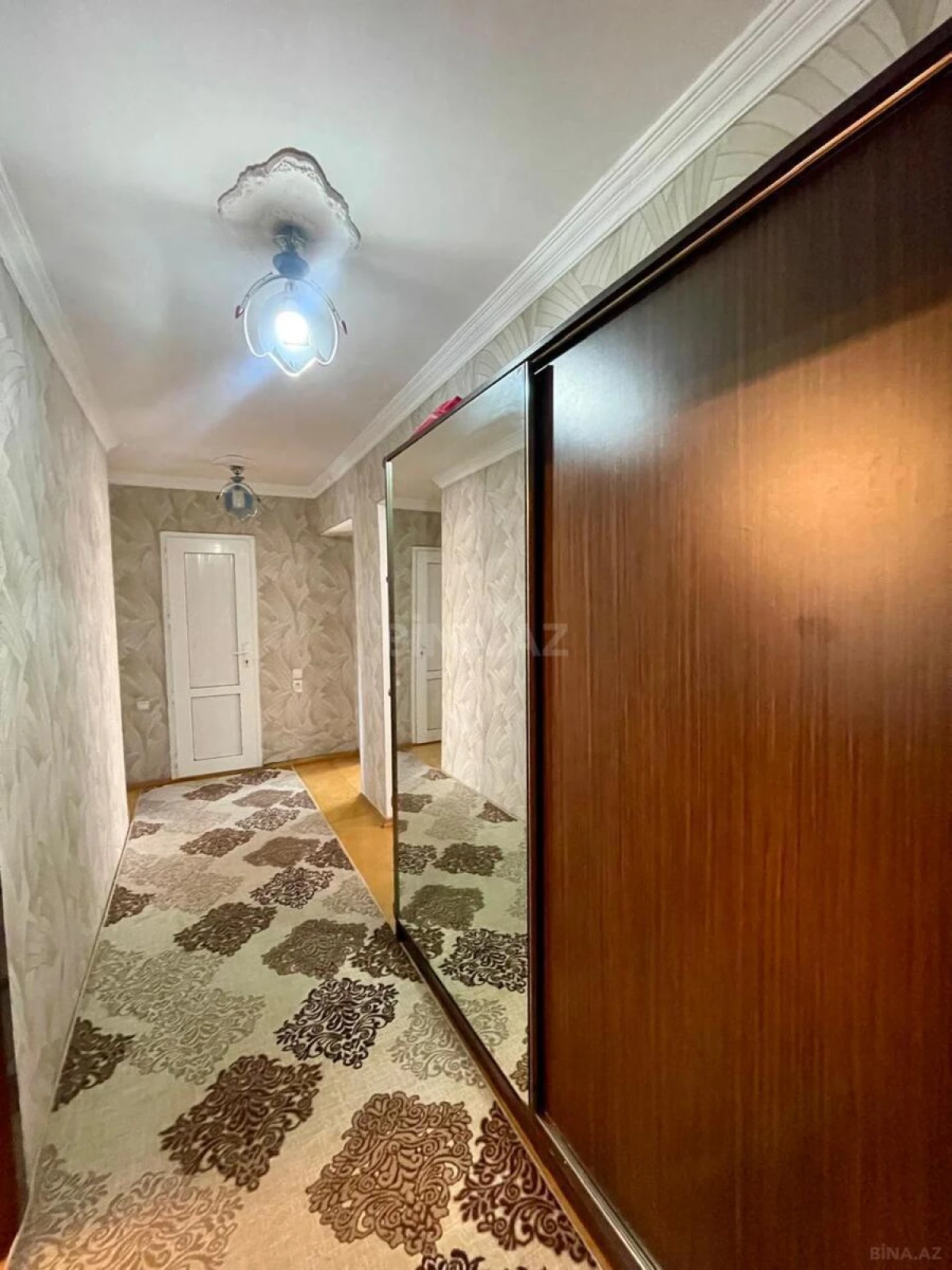Satılır 3 otaqlı mənzil 90 m²