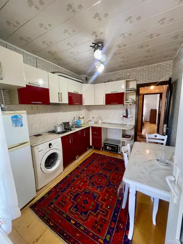 Satılır 3 otaqlı mənzil 90 m²