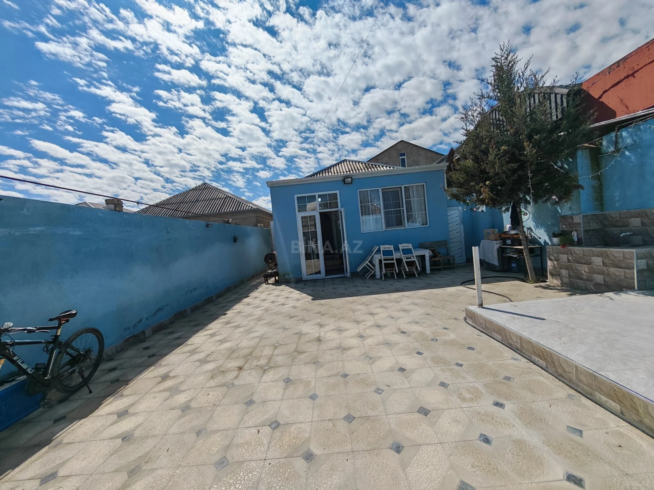 Satılır 4 otaqlı həyət evi 100 m²