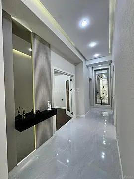 Satılır 4 otaqlı mənzil 165 m²