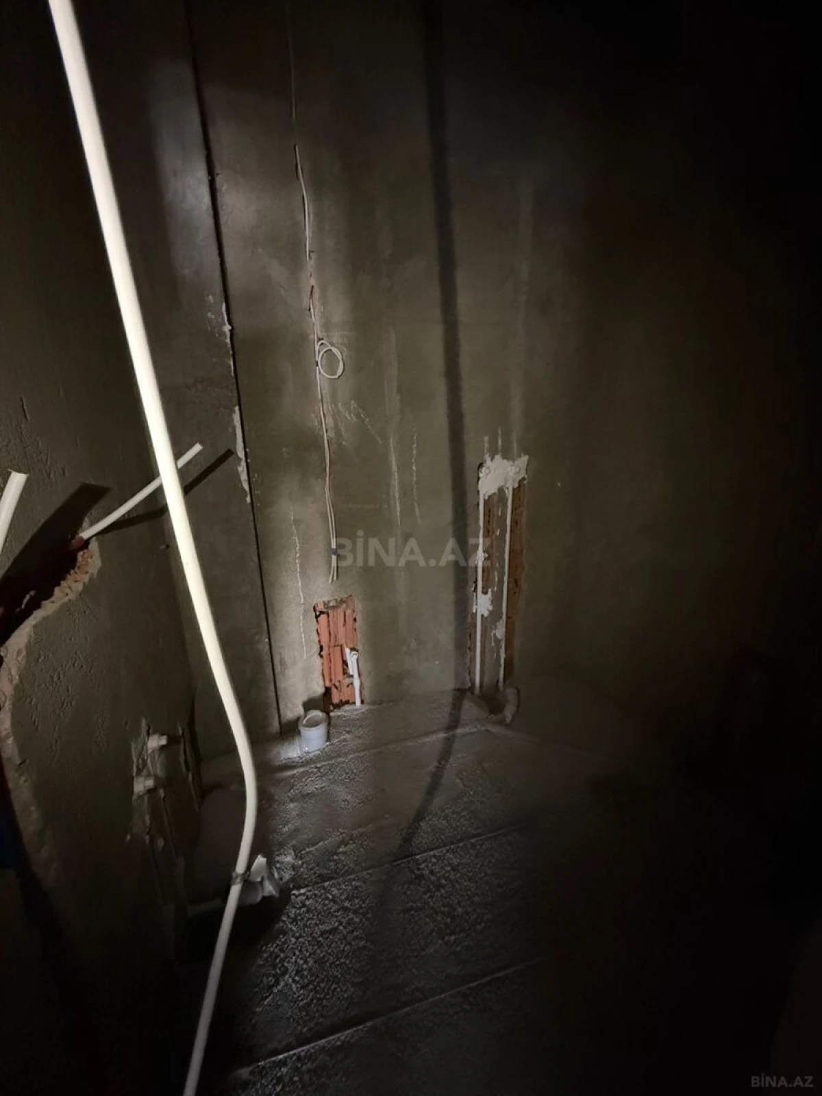 Satılır 3 otaqlı mənzil 87 m²