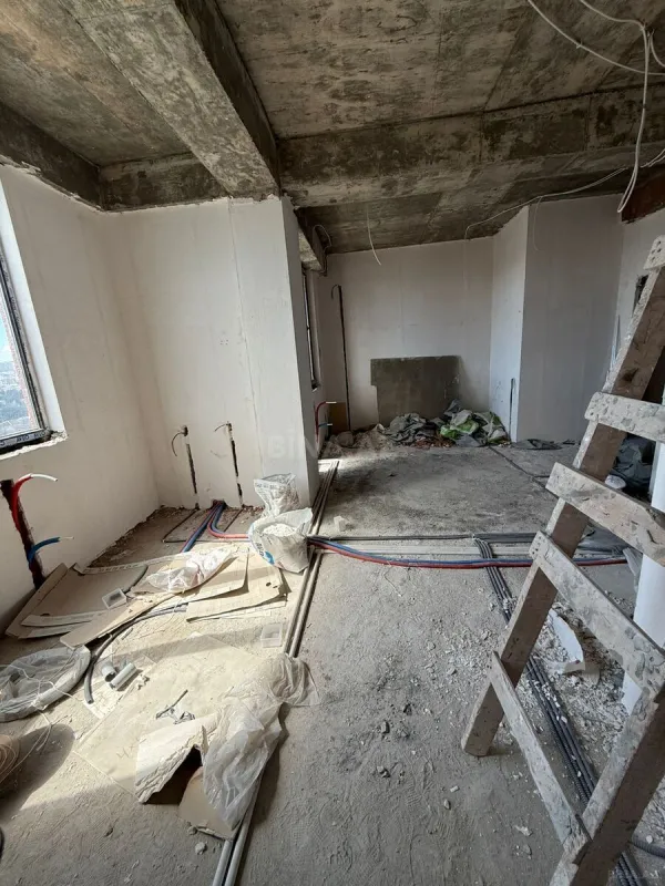 Satılır 3 otaqlı mənzil 87 m²