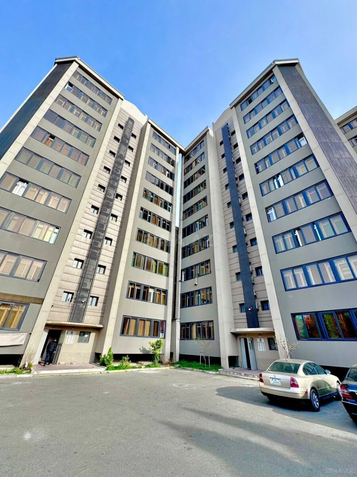 Satılır 3 otaqlı mənzil 90 m²
