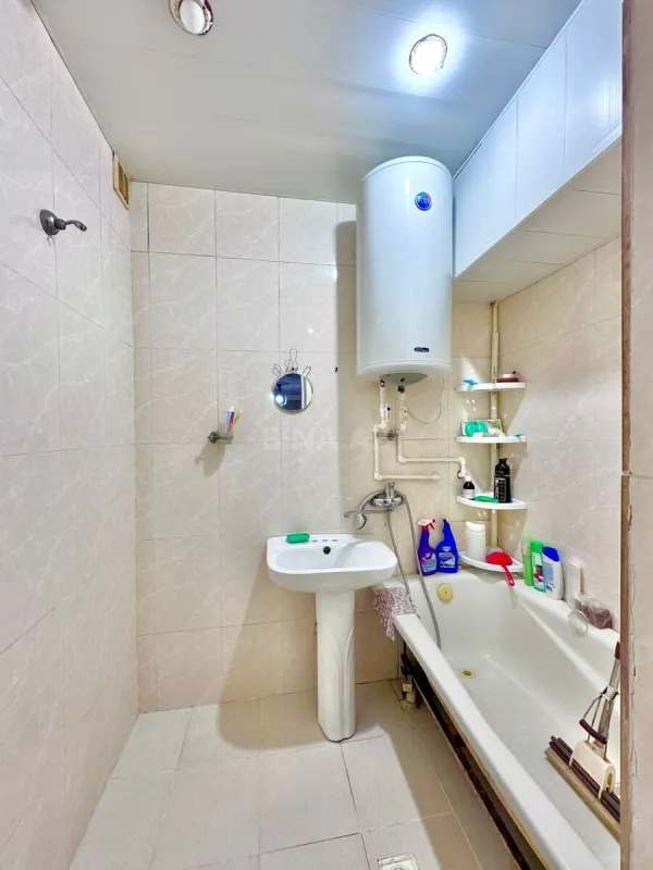 Satılır 3 otaqlı mənzil 90 m²