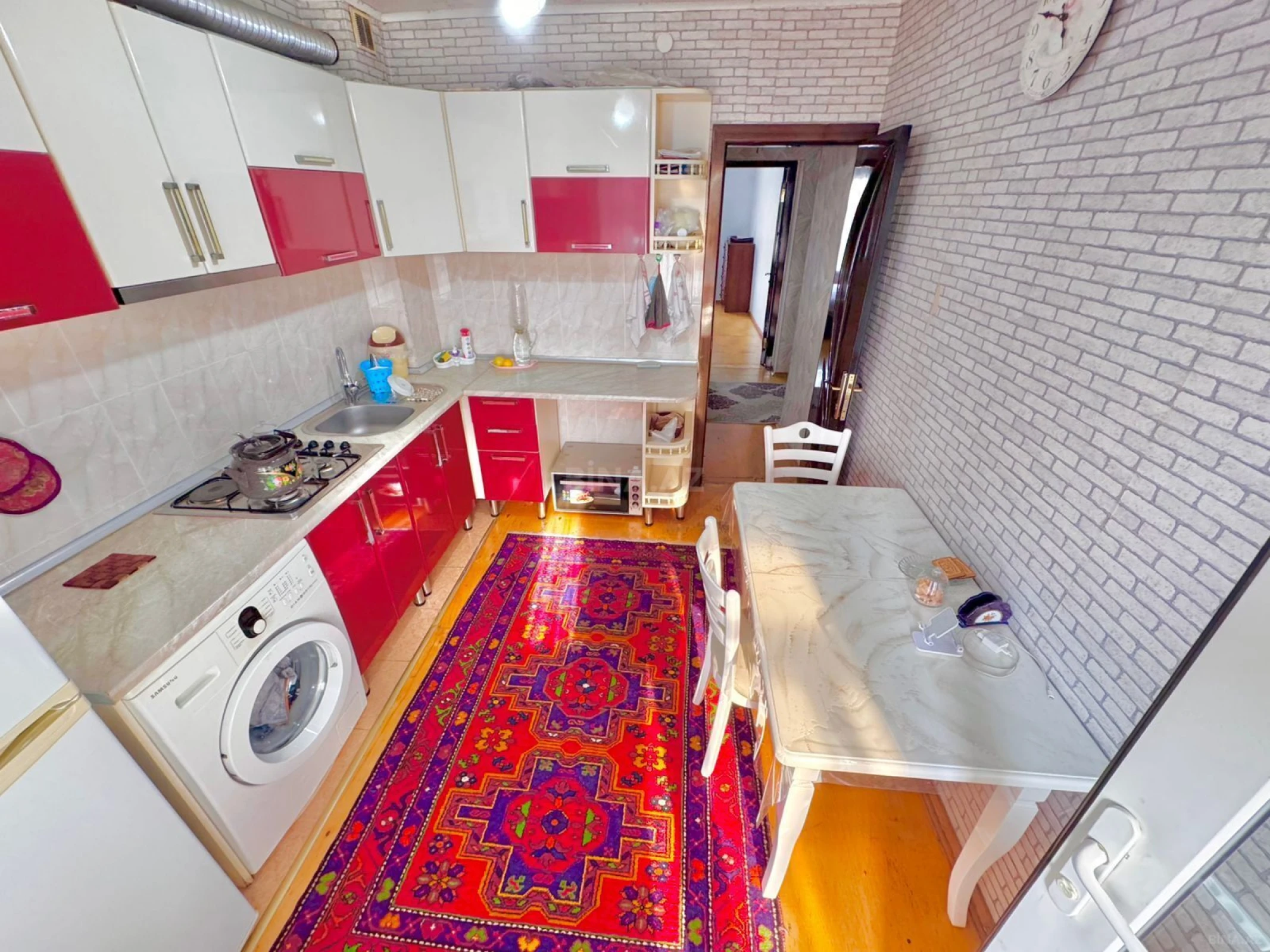 Satılır 3 otaqlı mənzil 90 m²