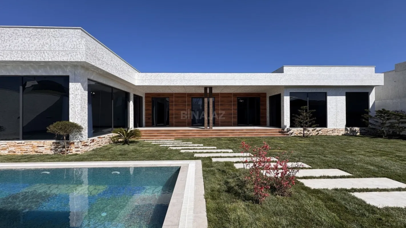 Satılır 5 otaqlı həyət evi 250 m²