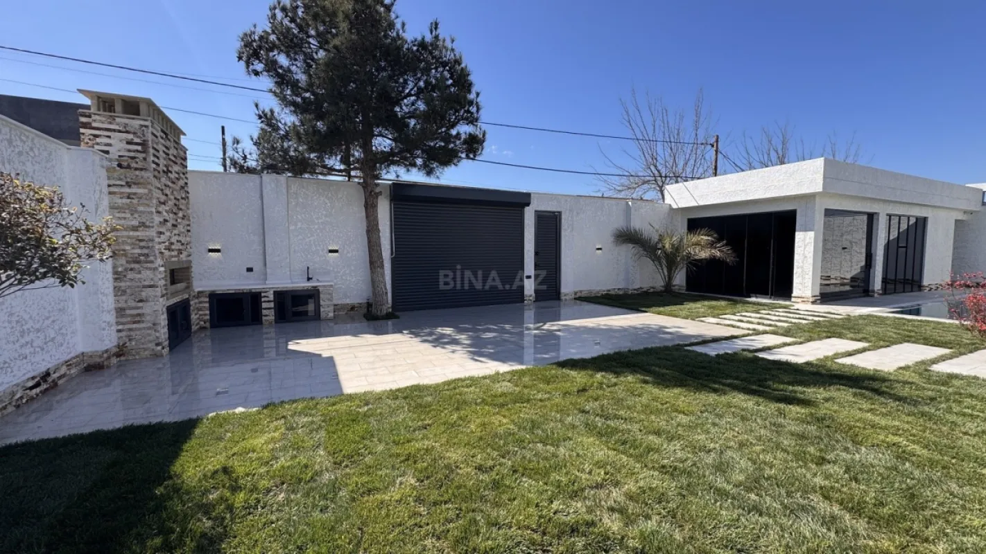 Satılır 5 otaqlı həyət evi 250 m²