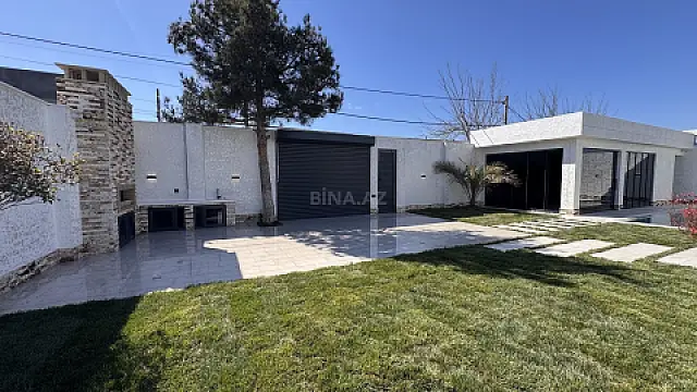 Satılır 5 otaqlı həyət evi 250 m²