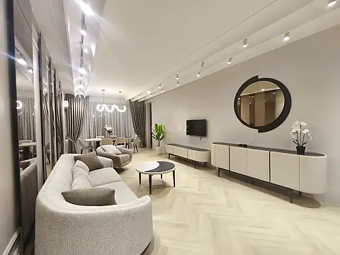 Kirayə verilir 3 otaqlı mənzil 120 m²