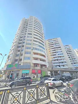 Satılır 3 otaqlı mənzil 134 m² — Bakı 3 otaq 134.00 m²