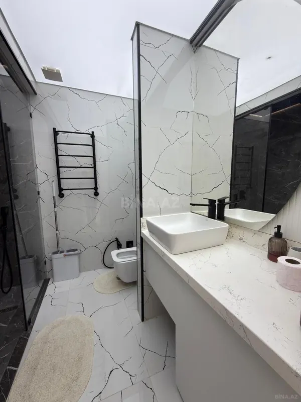Kirayə verilir 2 otaqlı mənzil 70 m²