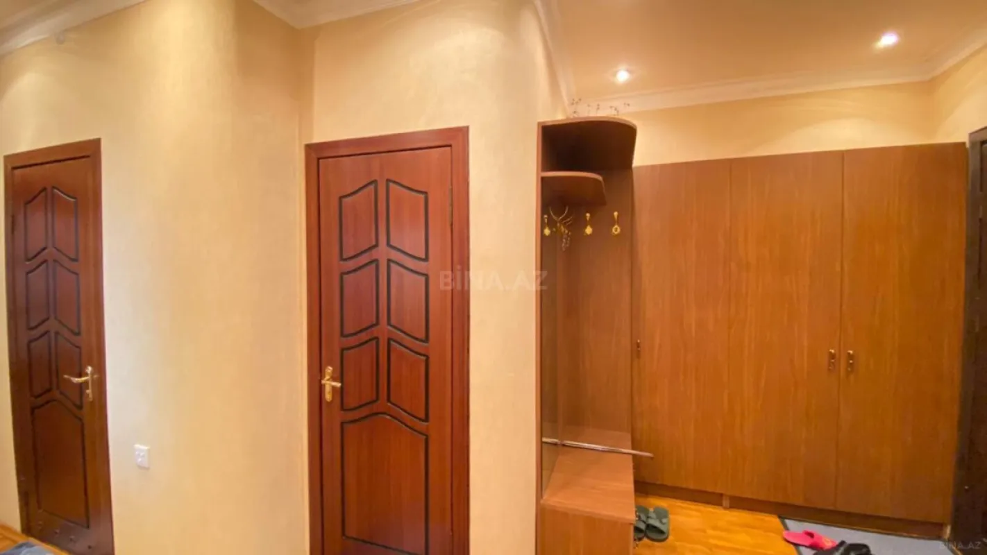 Kirayə verilir 3 otaqlı mənzil 100 m²