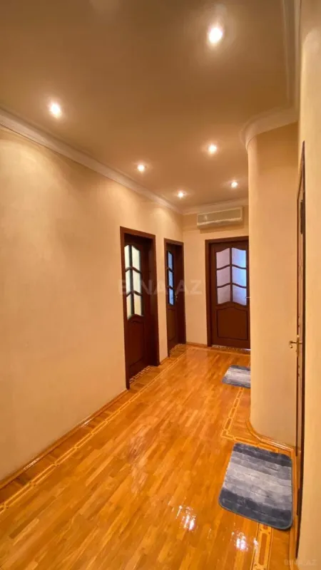 Kirayə verilir 3 otaqlı mənzil 100 m²