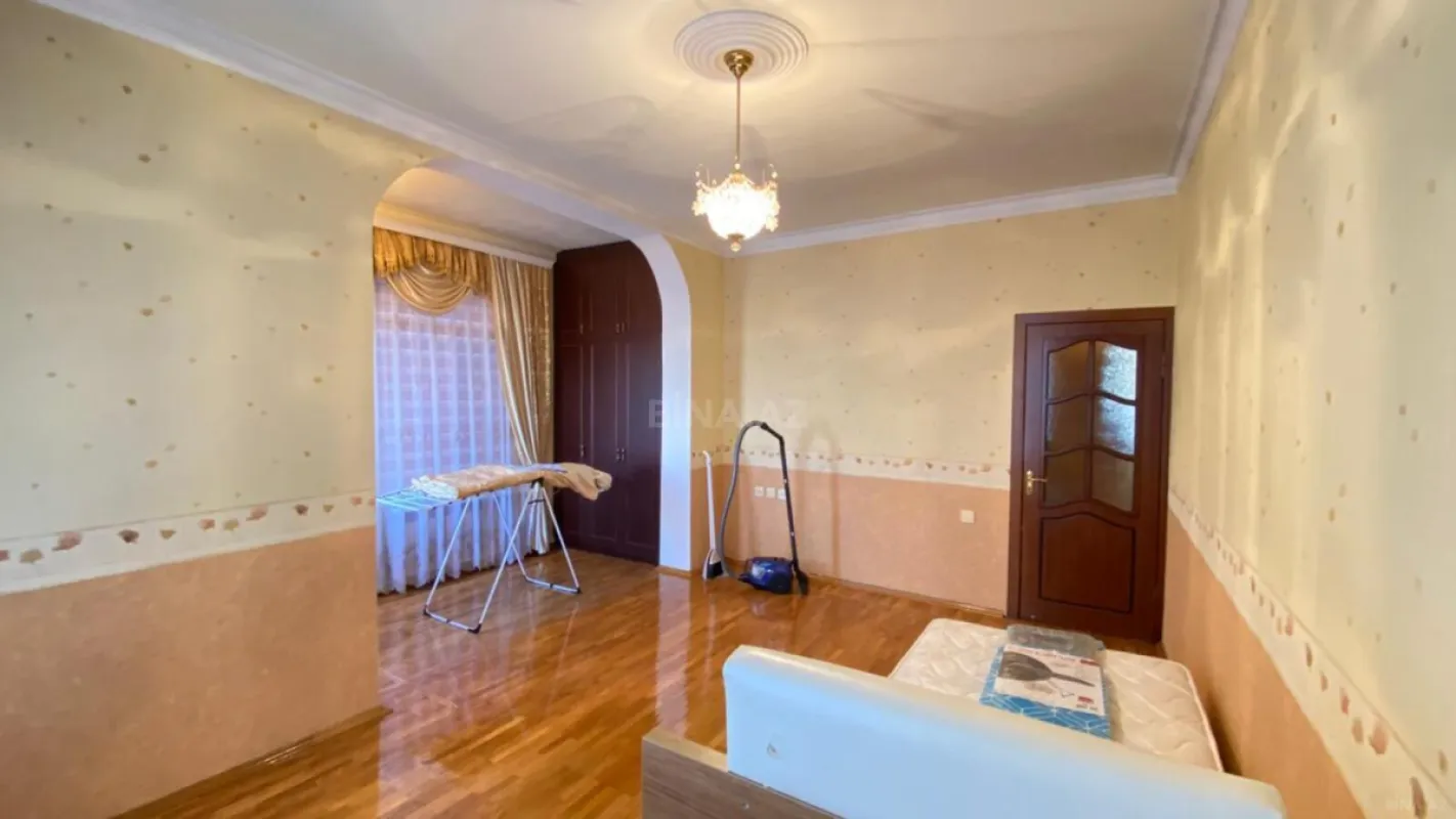 Kirayə verilir 3 otaqlı mənzil 100 m²