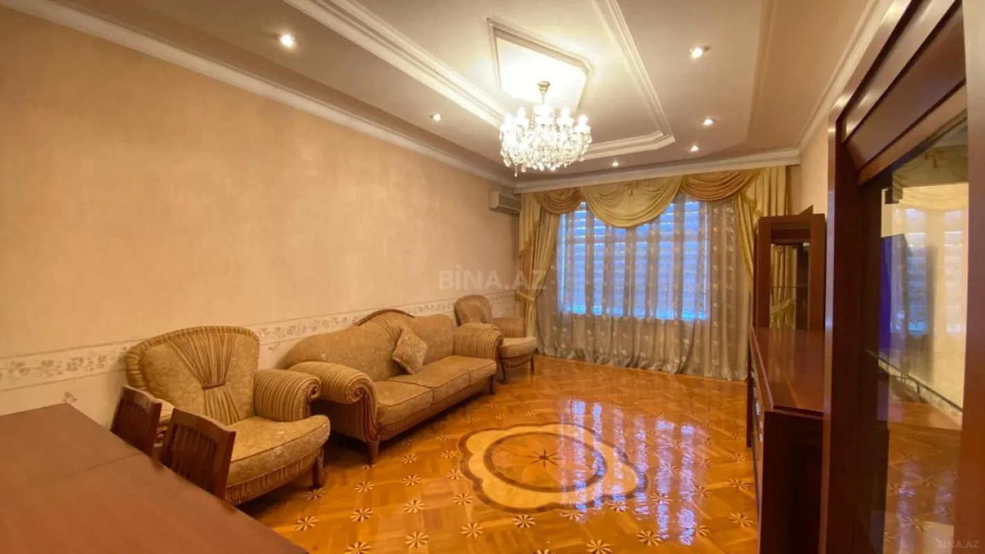 Kirayə verilir 3 otaqlı mənzil 100 m²
