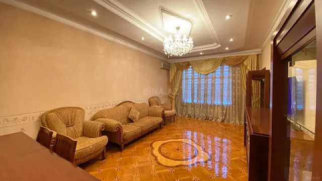 Kirayə verilir 3 otaqlı mənzil 100 m²