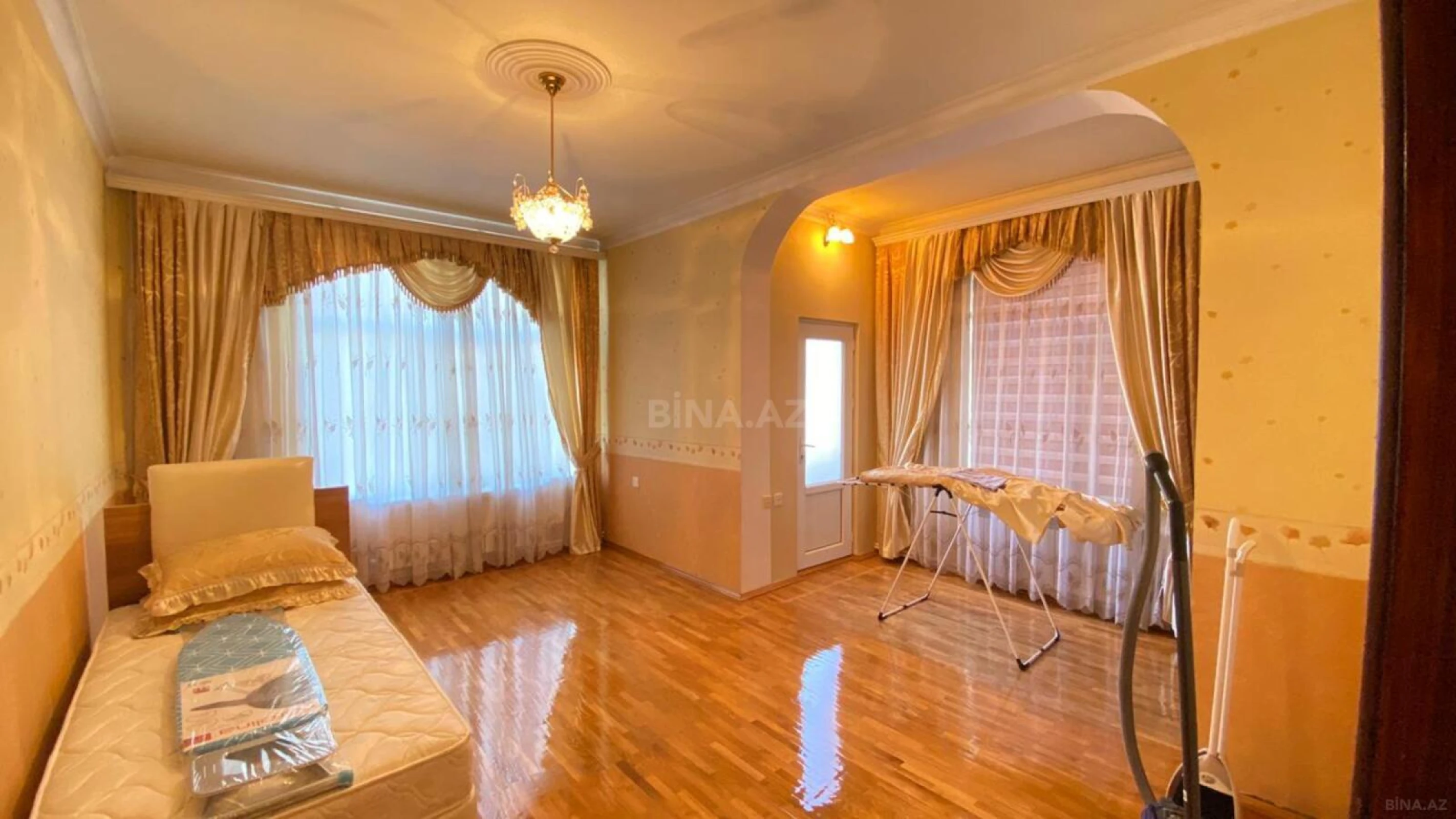 Kirayə verilir 3 otaqlı mənzil 100 m²
