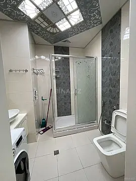 Kirayə verilir 2 otaqlı mənzil 85 m²